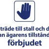 Förbudsskylt 'Tillträde till stall och djur förbjudet' vit/blå 21x15cm