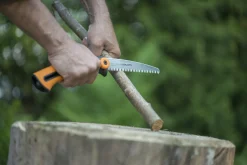 Grensåg Fiskars SW73 Xtract Liten
