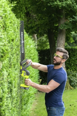 Häcksax Ryobi ONE+ RY18HT55A-125 18V