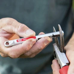 Slipvertyg Felco 905 till Högerhänta sekatörer