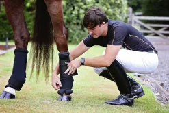 Stallbandage Back on Track Royal Svart M 2-p