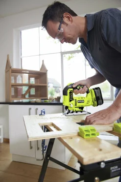 Sticksåg Ryobi ONE+ R18JS-0 18V
