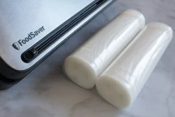 Vakuumrullar FoodSaver räfflade 200my 20cm 6,7m 2-p